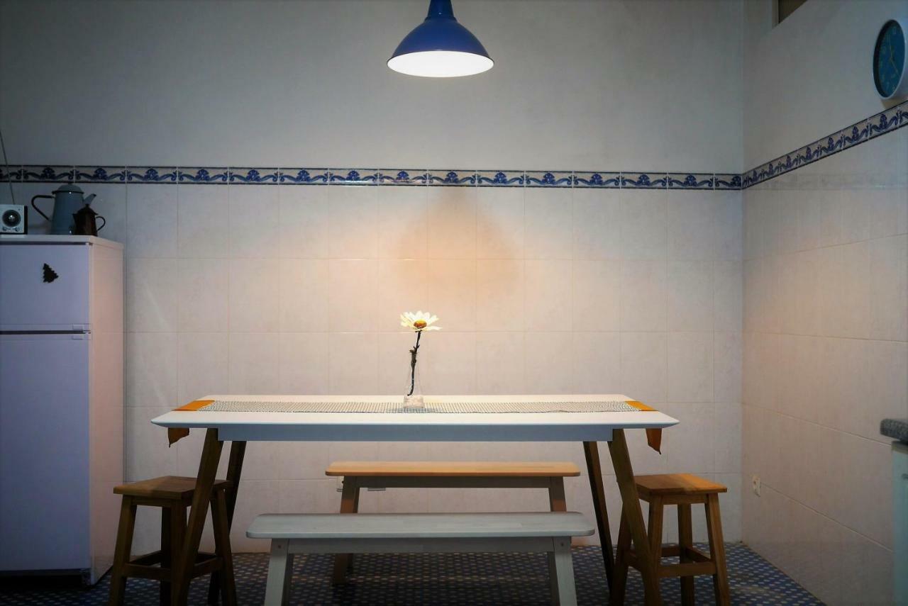 Appartamento Downtown Shelter - Casa Da Praca Aveiro Esterno foto