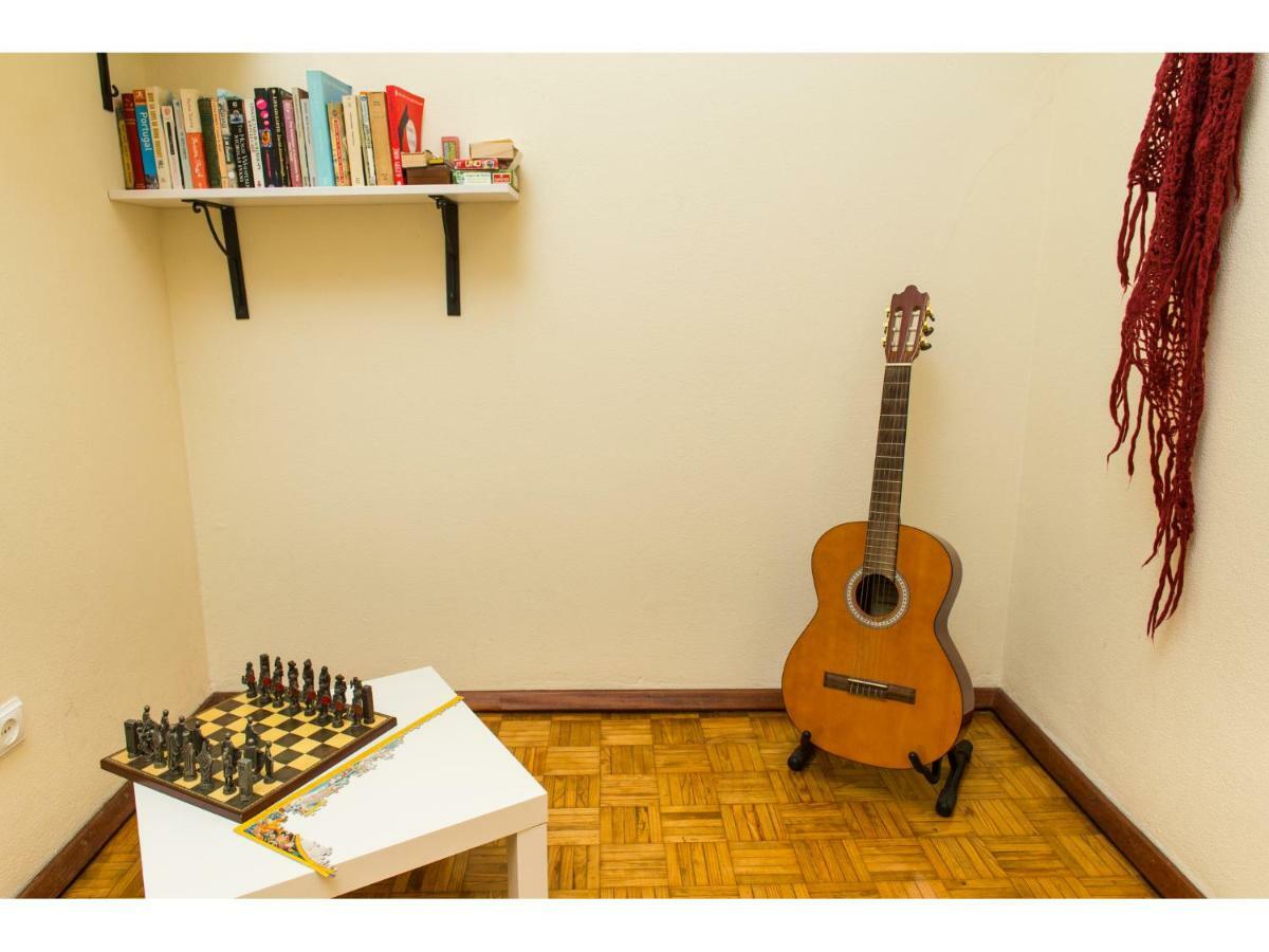 Appartamento Downtown Shelter - Casa Da Praca Aveiro Esterno foto