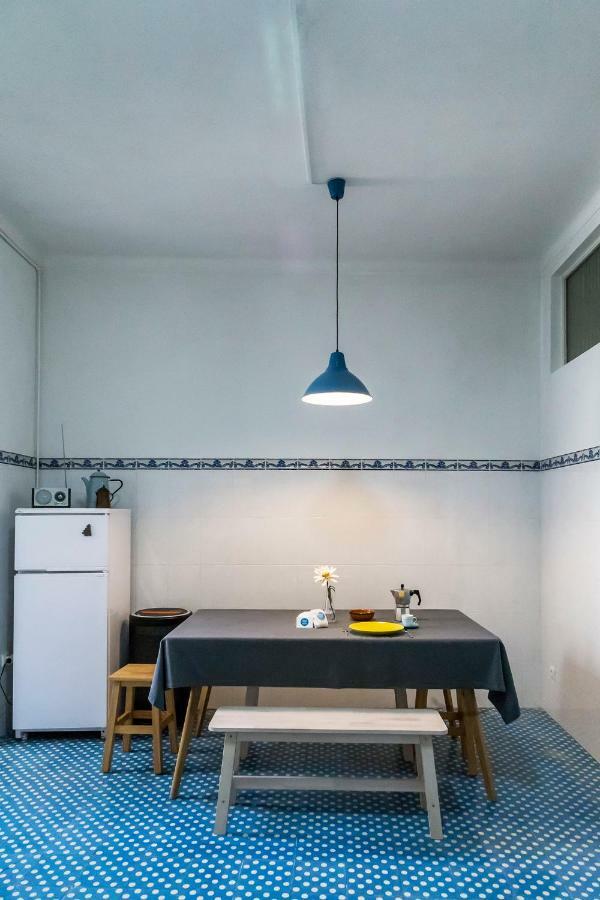 Appartamento Downtown Shelter - Casa Da Praca Aveiro Esterno foto