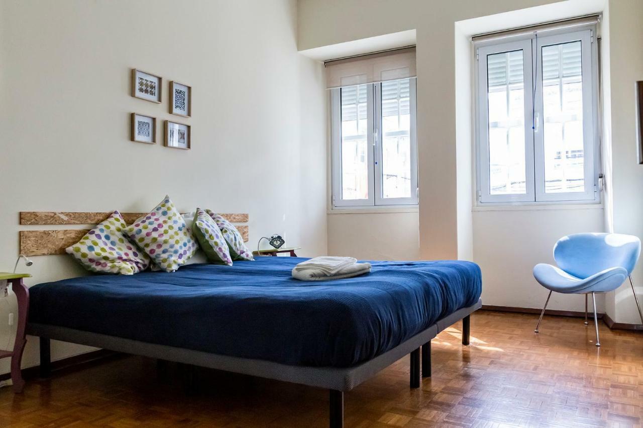 Appartamento Downtown Shelter - Casa Da Praca Aveiro Esterno foto